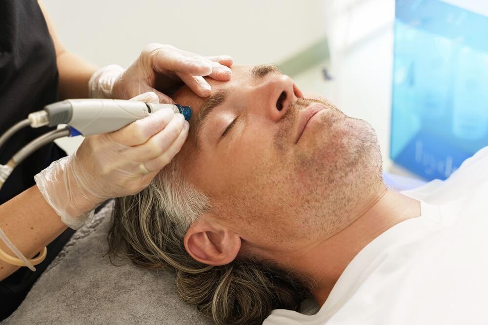 Men's Skin Care: Expert Insights on Common Skin Issues