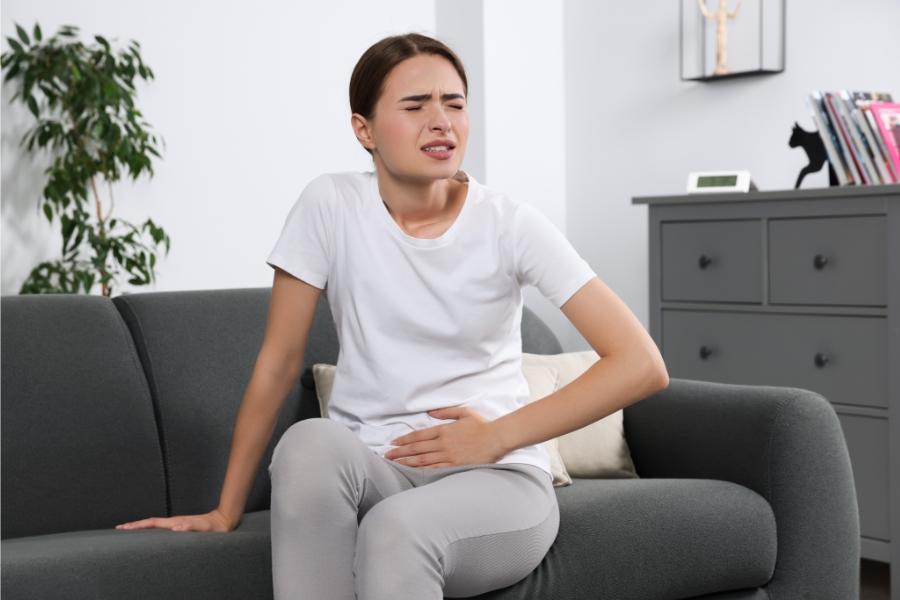 أعراض التهاب المسالك البولية عند النساء